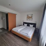 Hotel Central Hotel 3*