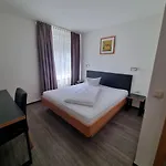 Hotel Central