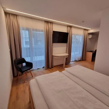 Hotel Central 3*