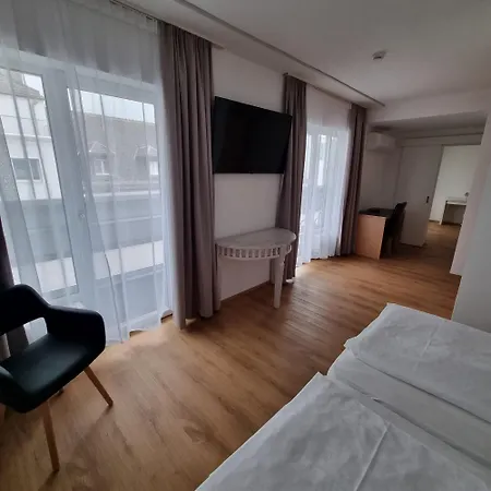 Hotel Central Otel