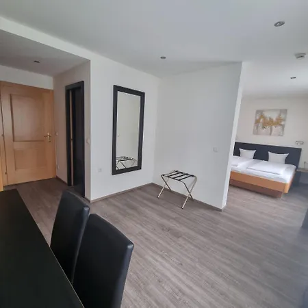 Hotel Central 3*