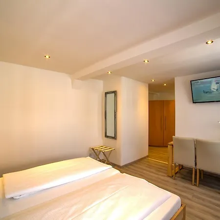 Hotell Hotel Central Bregenz