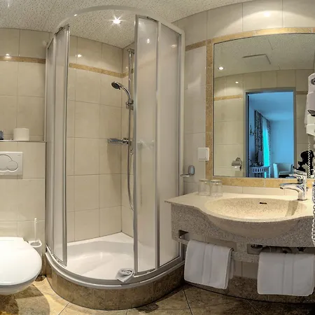 Hotell Hotel Central Bregenz