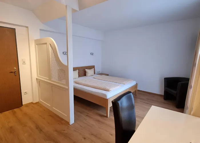 Hotel Central Brégence