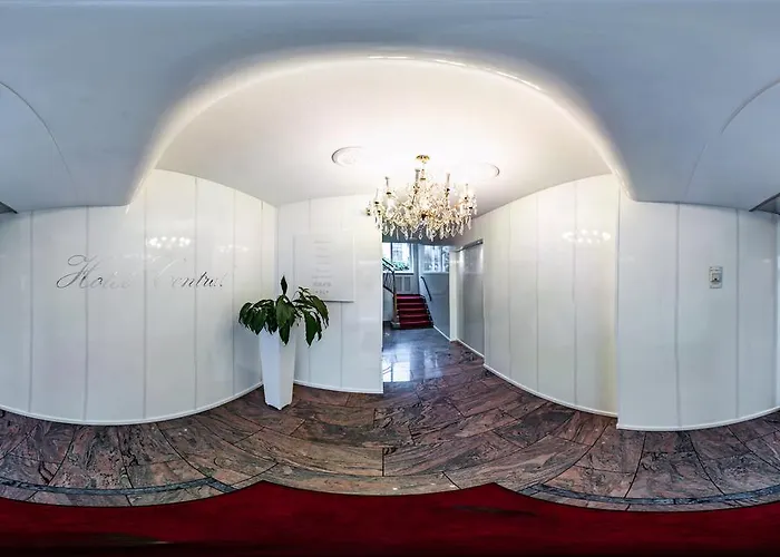 Hotel Central Brégence