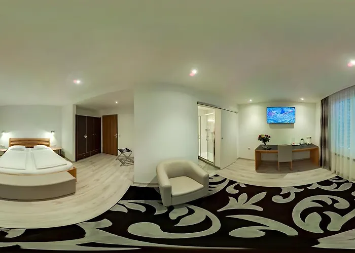 Hotel Central Brégence